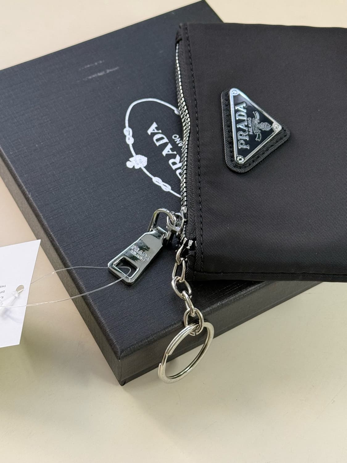 프라다 뷰티 파우치 상품이미지2