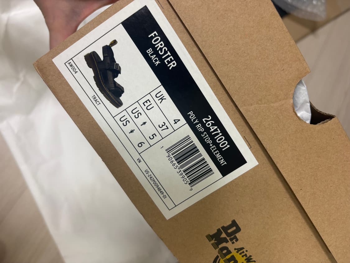 (새상품) 닥터마틴 포스터 샌들 26471001 / 230사이즈 상품이미지6