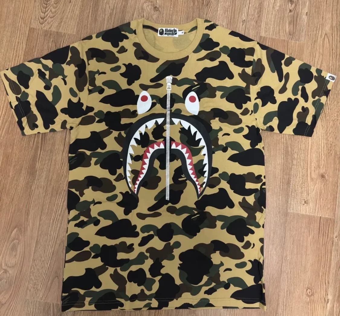 오늘만)베이프 황계 퍼스트 카모 샤크 반팔 티셔츠 XL 상품이미지1
