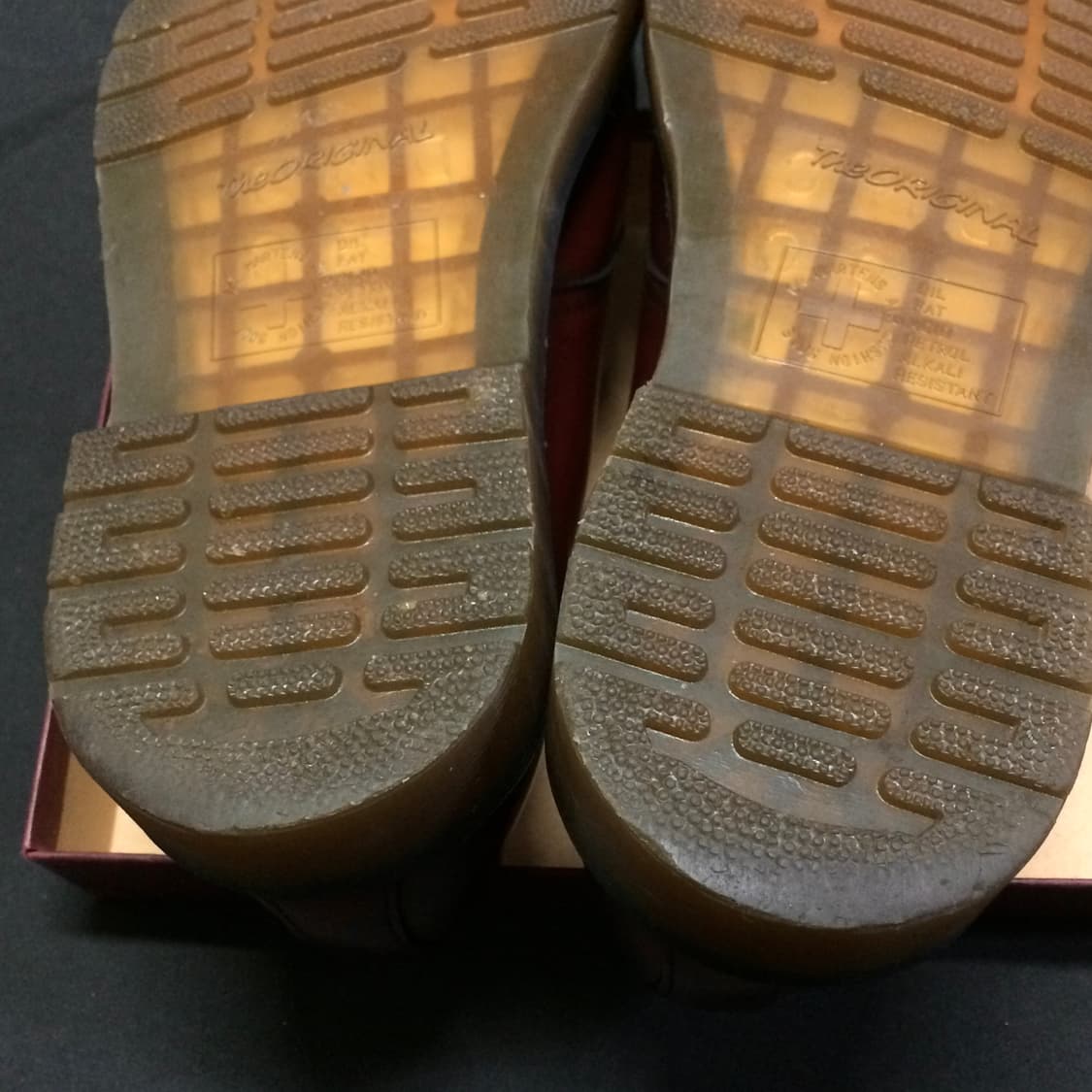 닥터마틴 1461 체리레드 / 디네댓 1460 팔라스 MIE 슈프림270 상품이미지3