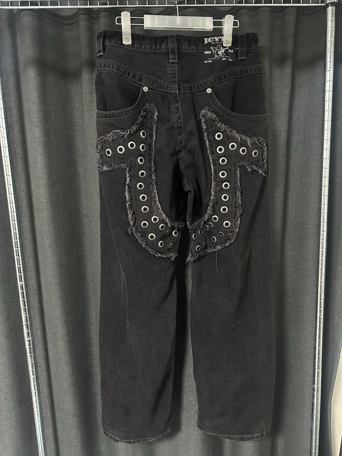 트루릴리젼 x 아이시토 데인저 홀스 슈 데님 팬츠 블랙 상품이미지3