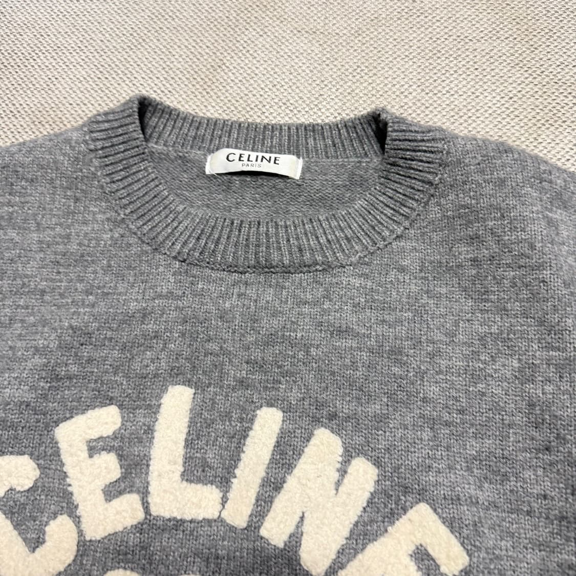 셀린느 세미 크롭 니트 상품이미지2