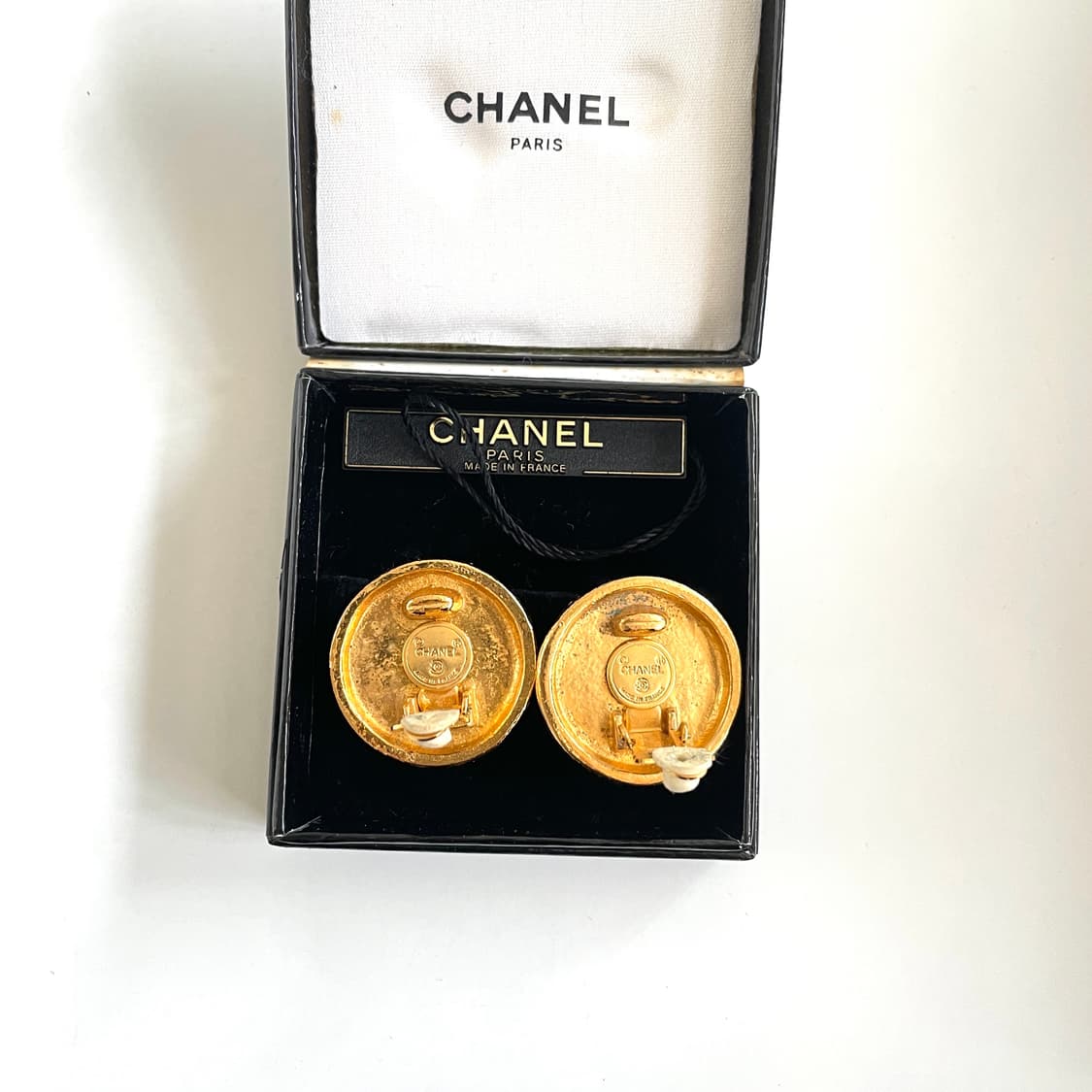 샤넬 퀼팅 진주 귀걸이 상품이미지3