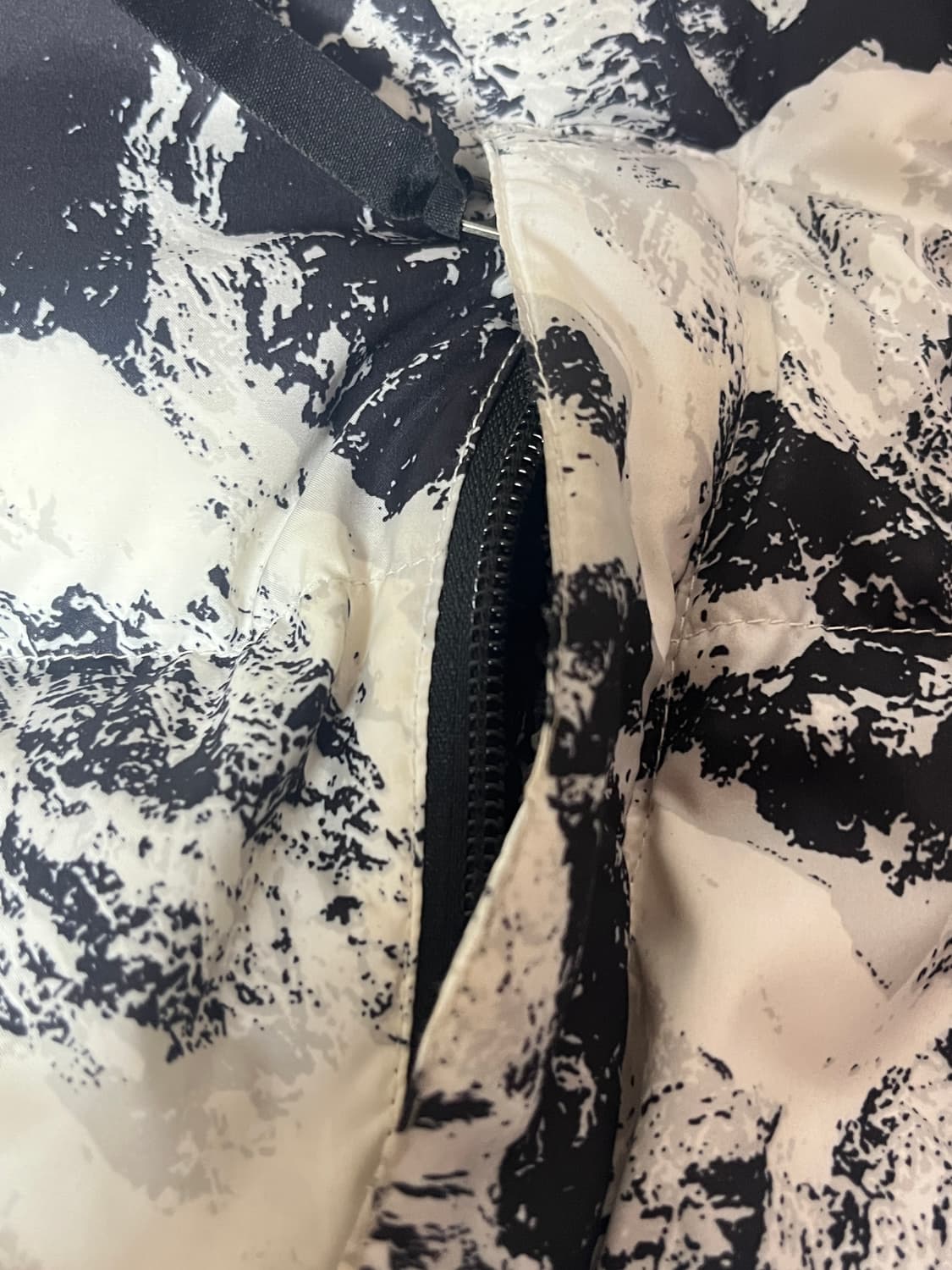 노스페이스 노벨티 눕시 뉴트럴 그레이 패딩 xs 상품이미지6