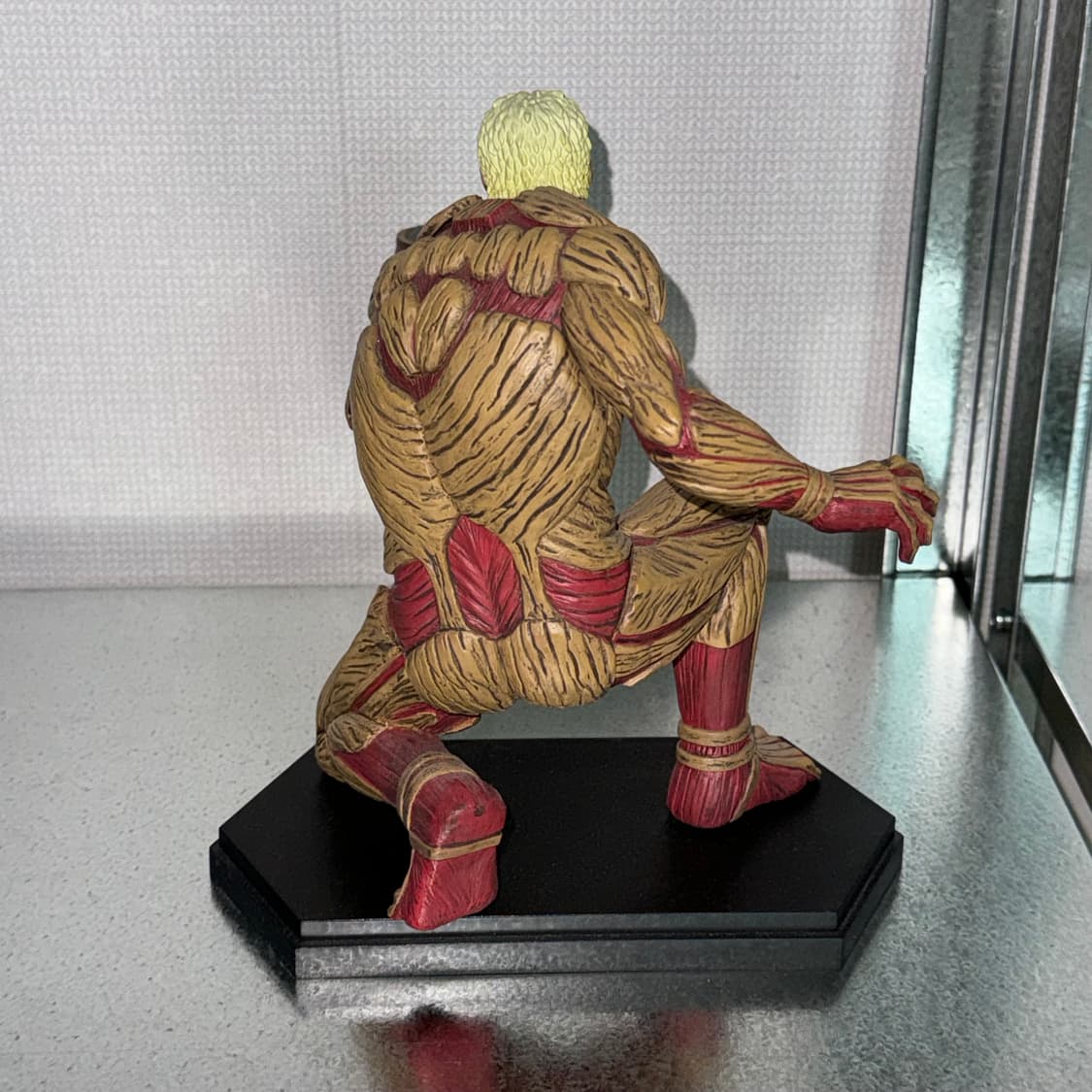 진격의 거인) 갑옷 거인 피규어 상품이미지2