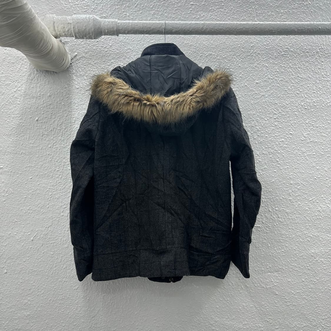 y2k grey fur jacket 상품이미지5