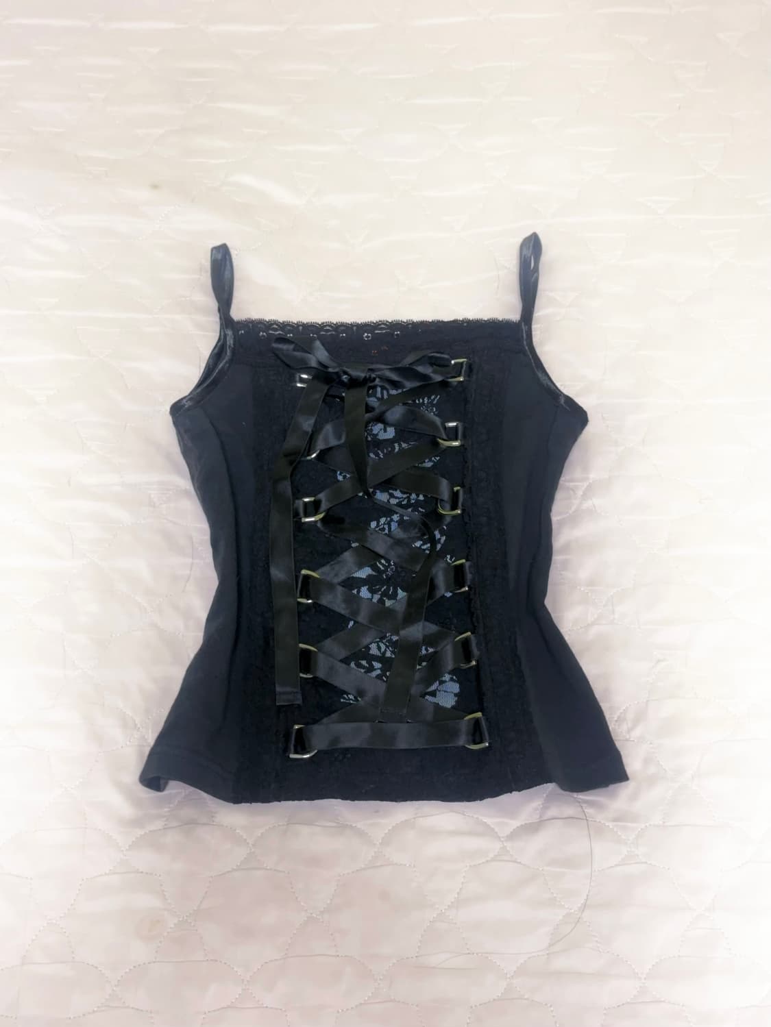 유일매물 일본브랜드 섹시 오네갸루 슬리브리스 리본 나시 다이아마즈트랄라라 상품이미지1