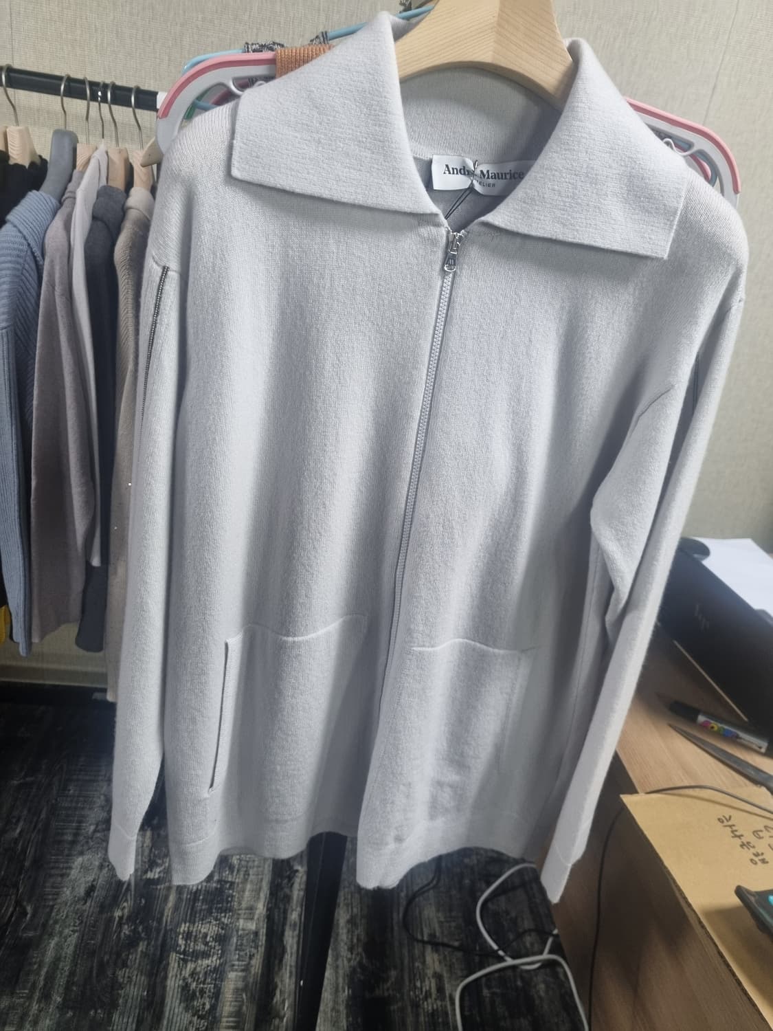 이태리 명품 브랜드 안드레모리스 캐시미어 집업 상품이미지2