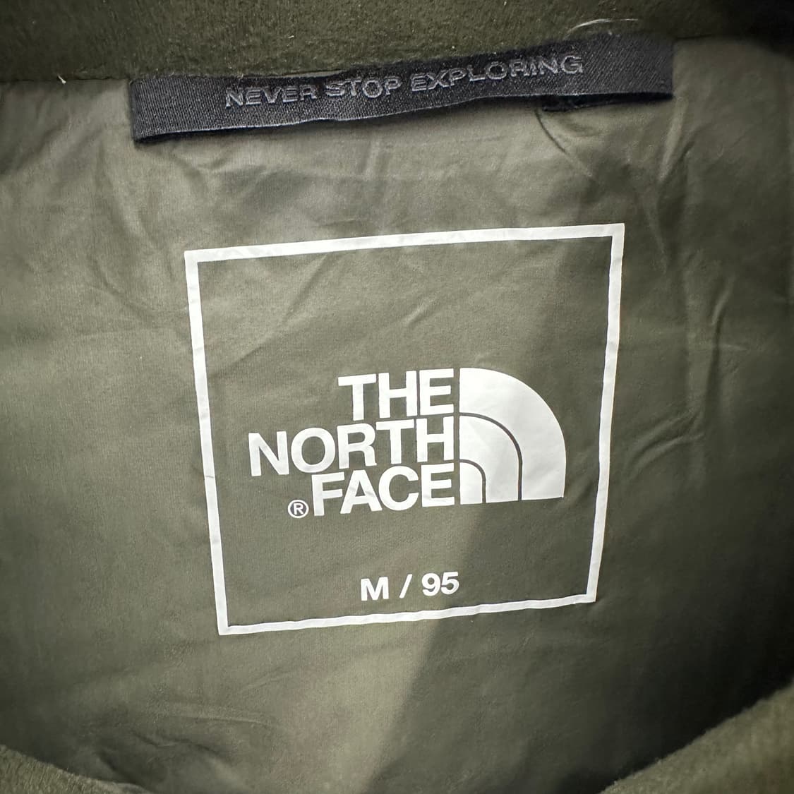 100 노스페이스 에어 히트 남자 구스다운 하프패딩 상품이미지4