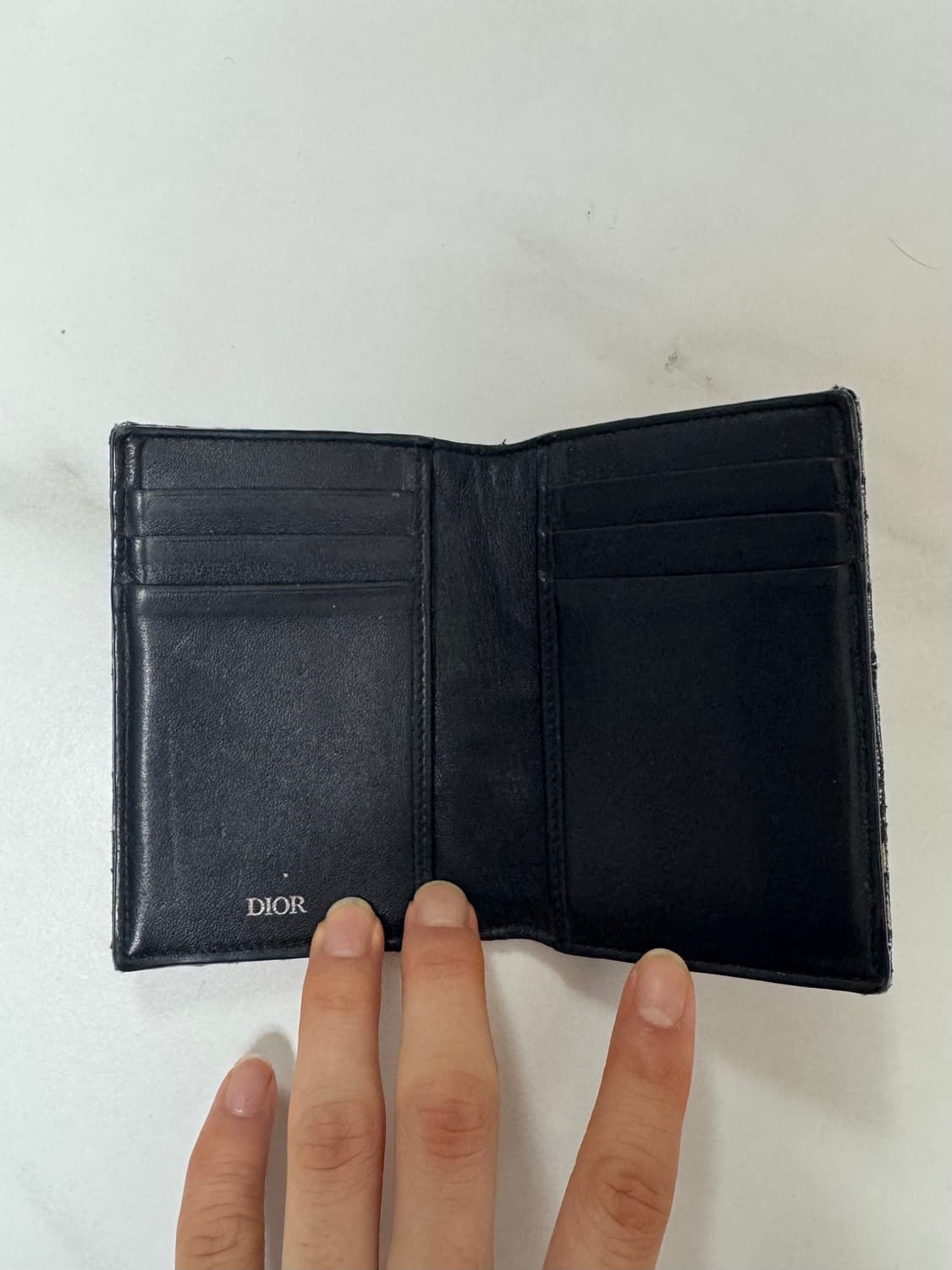 디올 지갑 상품이미지4