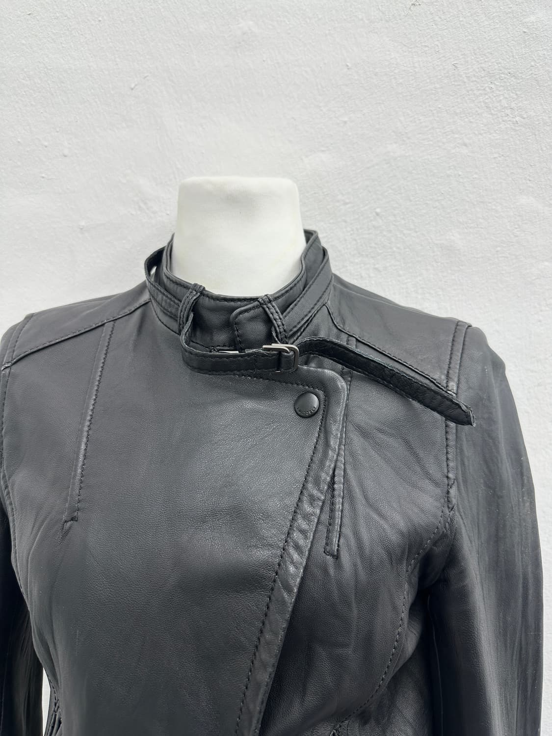 Asymmetric Lamb skin leather jacket  상품이미지3