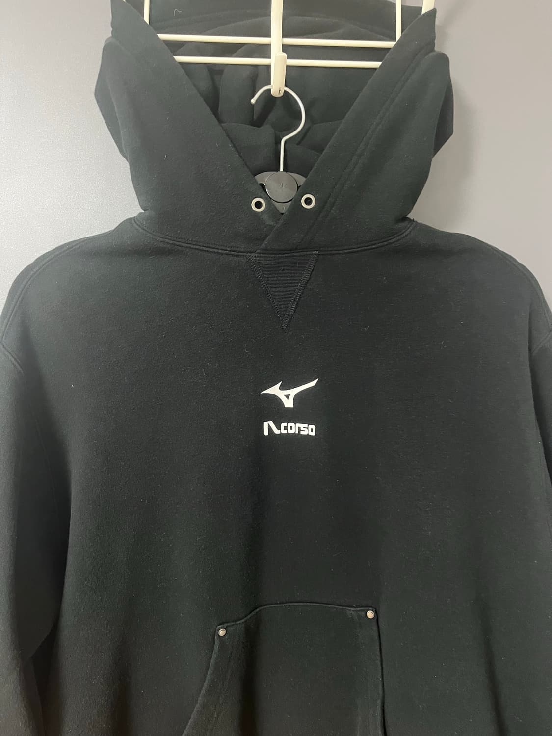 일꼬르소 x 미즈노 후드티 블랙 M 상태 좋아요 상품이미지1