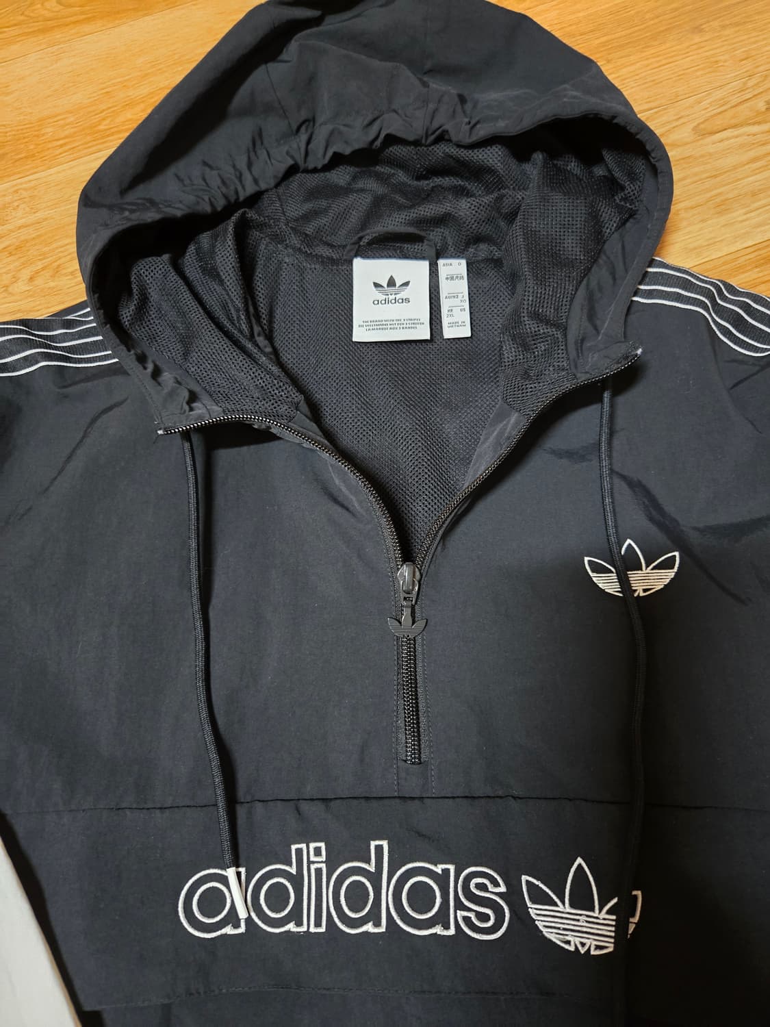 아디다스 윈드브레이커 반집업 후드 아노락 바람막이(110사이즈) 상품이미지3