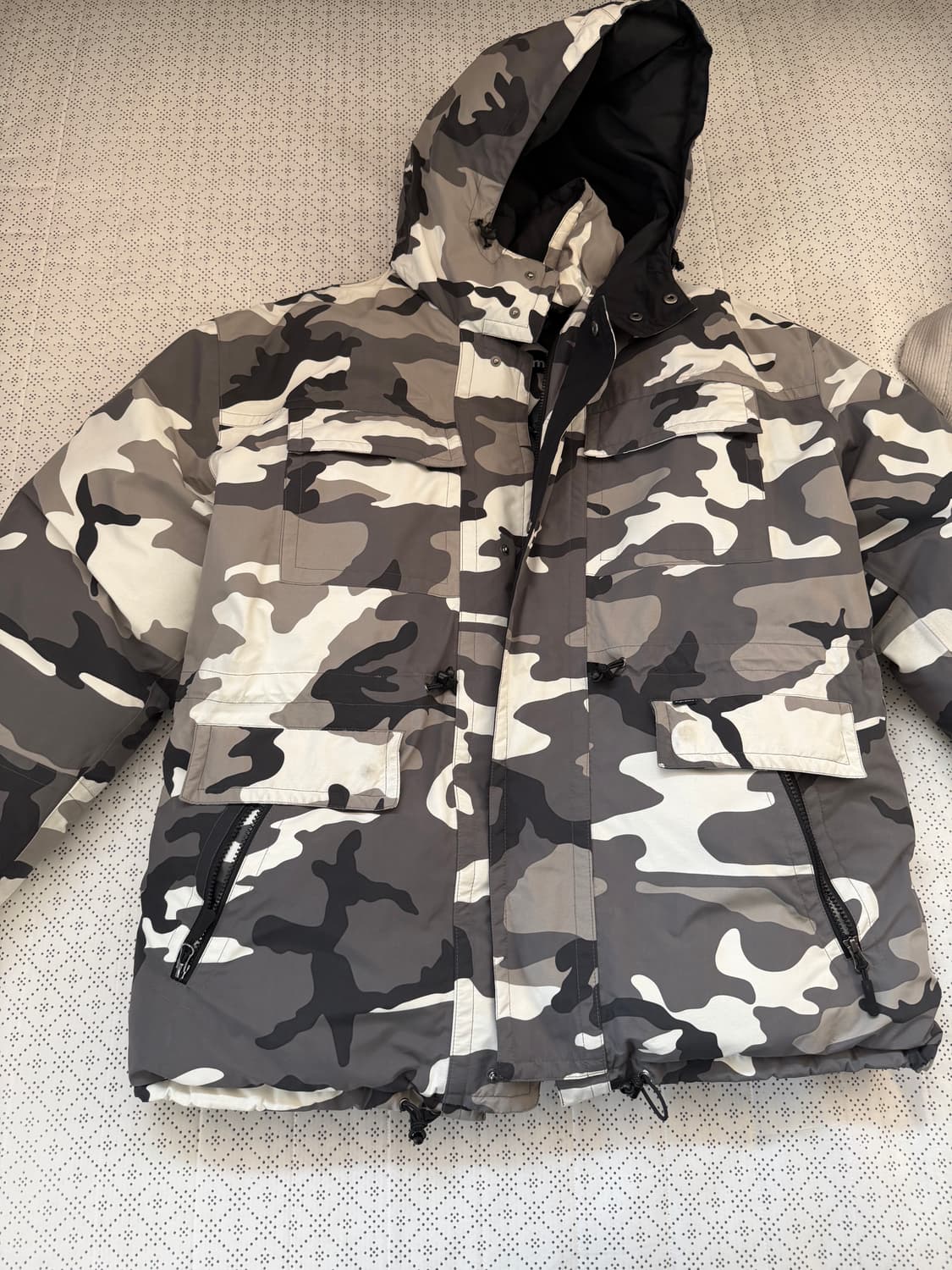 슈프림 스노우 카모 다운  상품이미지5