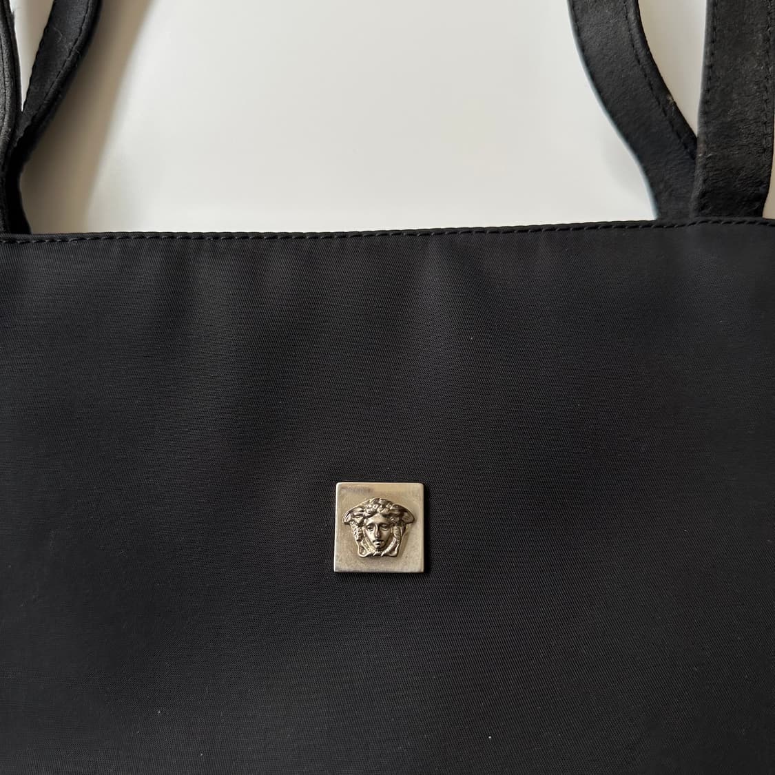 지아니 베르사체 gianni versace 메두사 토트백 상품이미지2