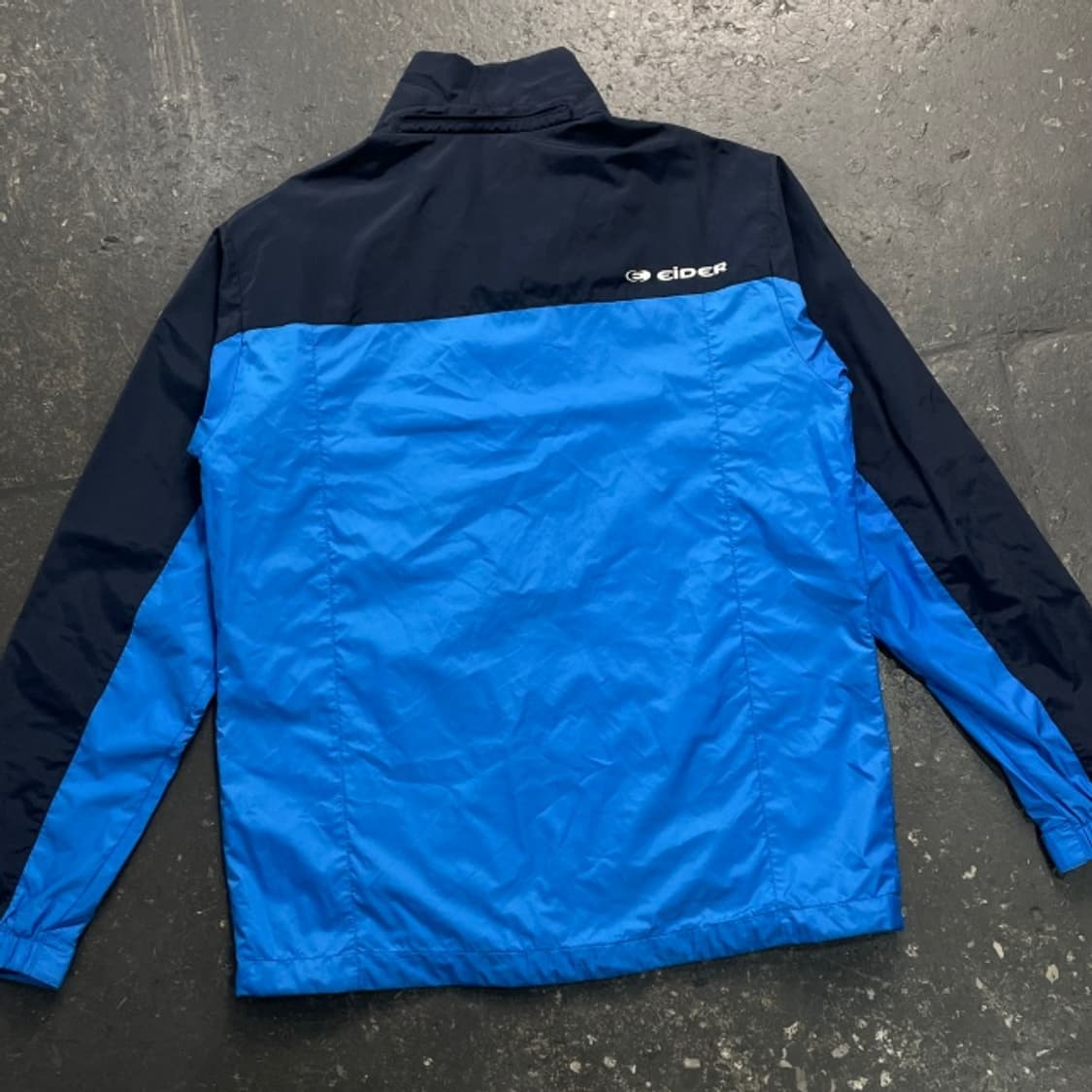 100 아이더 바람막이 상품이미지7