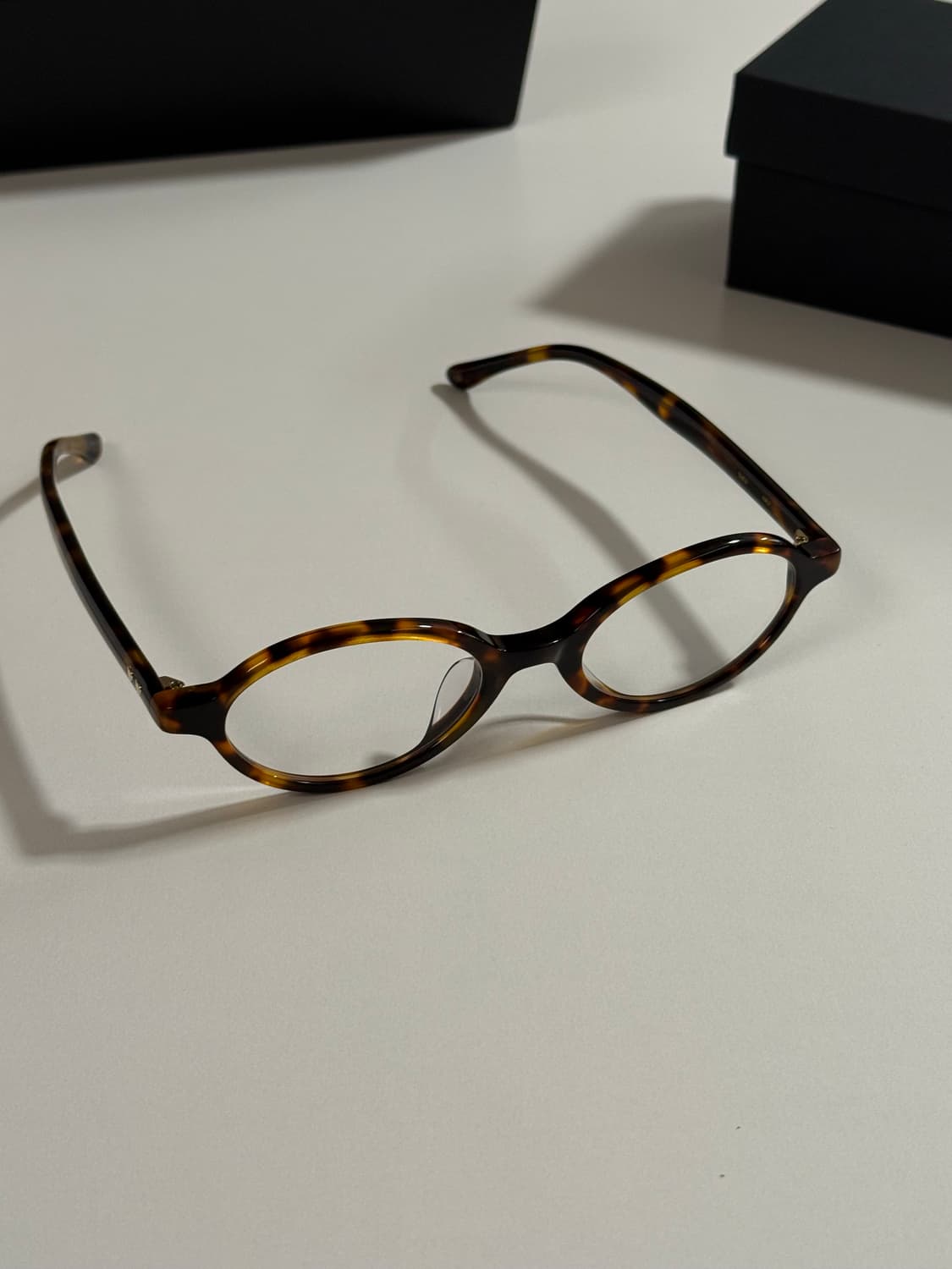 마르카토 SARA 오벌형 뿔테 안경 상품이미지1