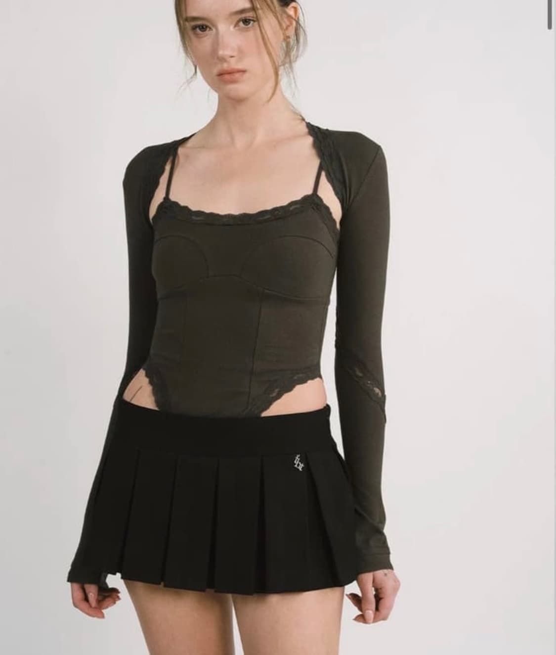 쓰리타임즈 에블린 세트구해요 상품이미지1