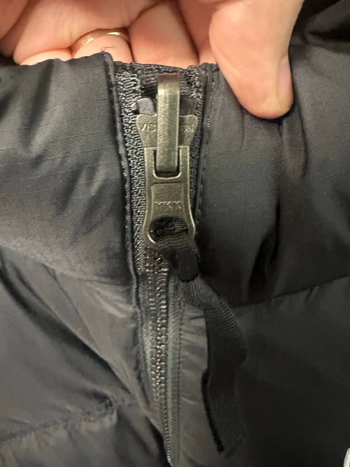 [M] 슈프림 노스페이스 스플릿 패딩 블랙 상품이미지9