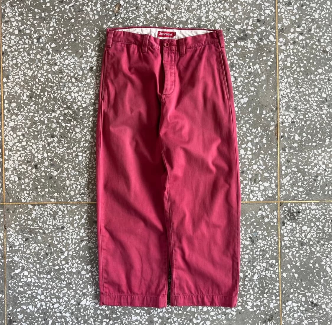 슈프림 핀업 치노팬츠 마룬 21SS 상품이미지1