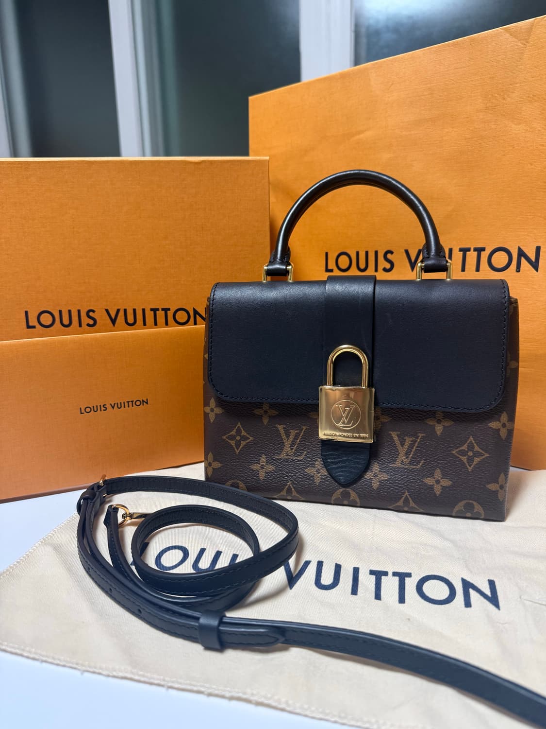 루이비통 록키 BB 모노그램 상품이미지1