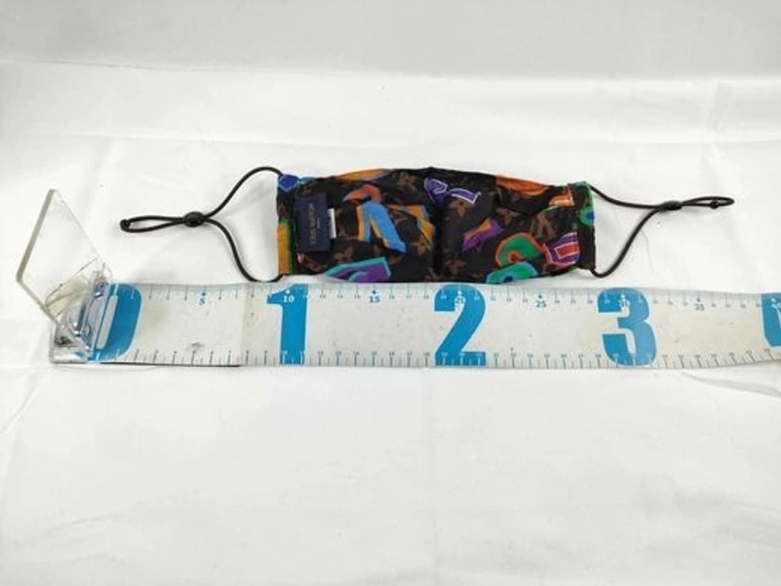 [예약] 루이비통 X NBA 콜라보 드로스트링 백 & 마스크 세트 상품이미지7