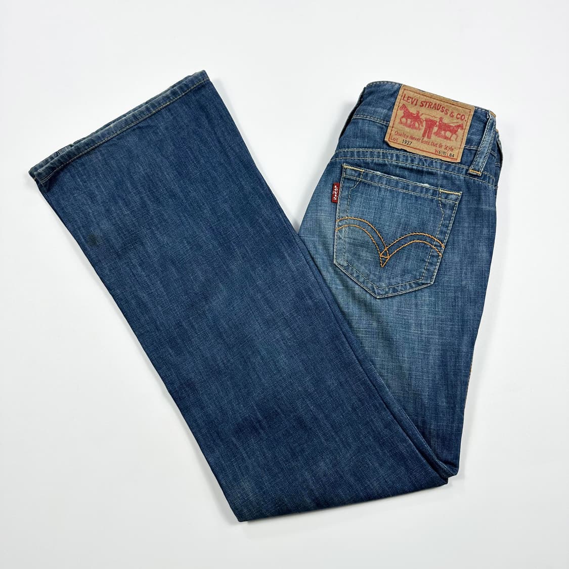 27 리바이스 여성 클래식 로우라이즈 부츠컷 데님팬츠 상품이미지1