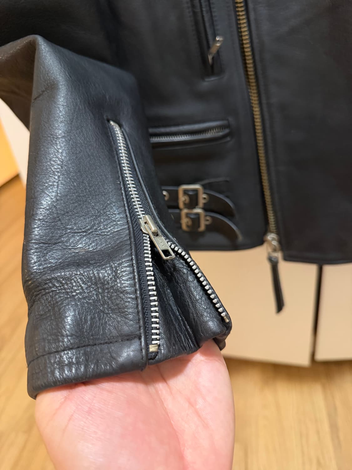 할리데이비슨 블랙 소가죽 라이더자켓 L 에어로레더 홀스하이드 상품이미지5