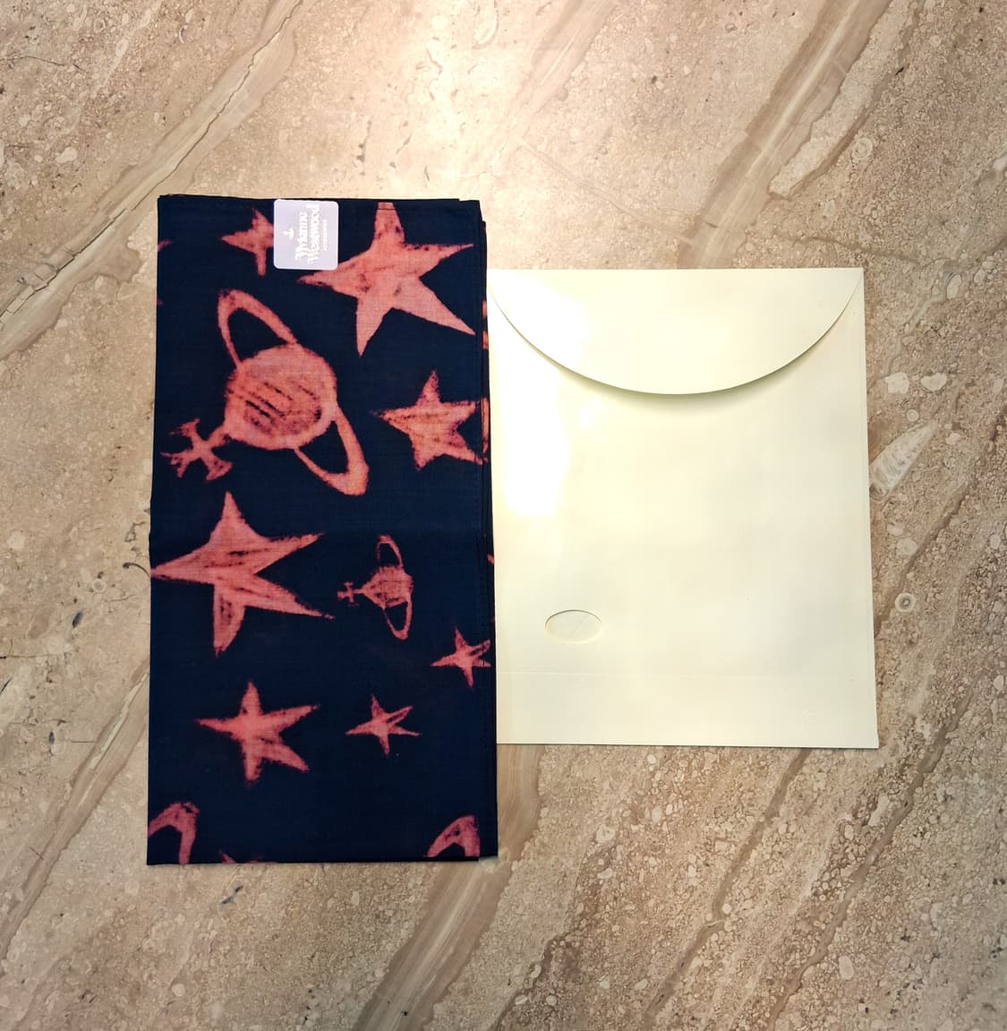 비비안웨스트우드 면 손수건 (새상품 with Case) 상품이미지3