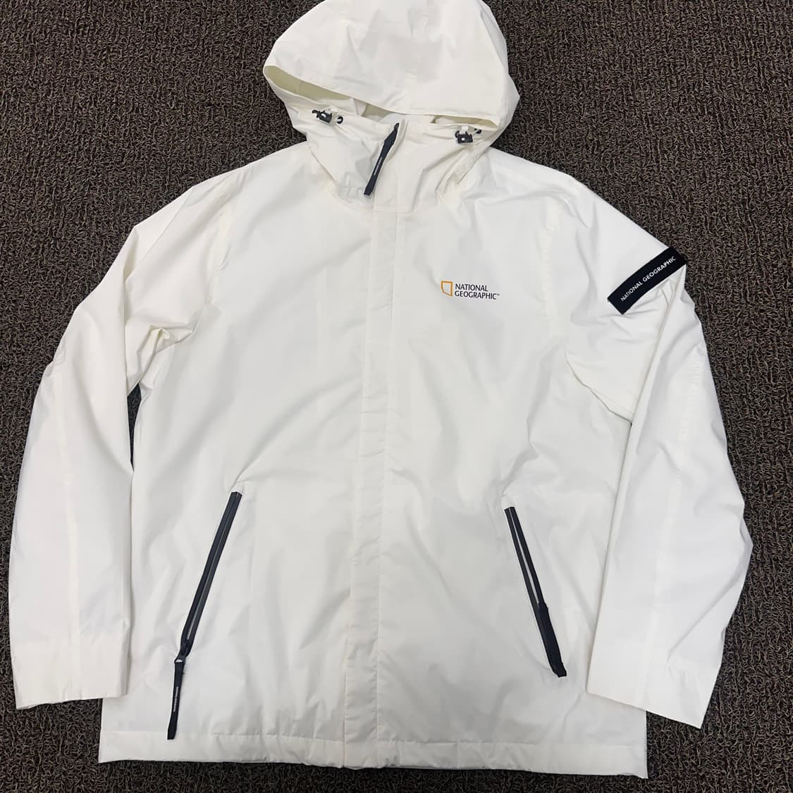 내셔널지오그래픽 바람막이 자켓 화이트 110(2XL) 상품이미지1