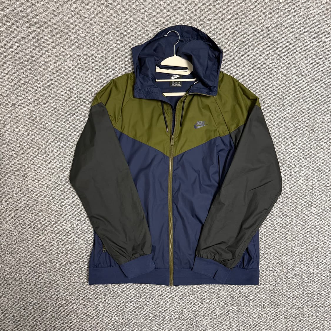 나이키 바람막이 윈드브레이커 카키 XXL 상품이미지1