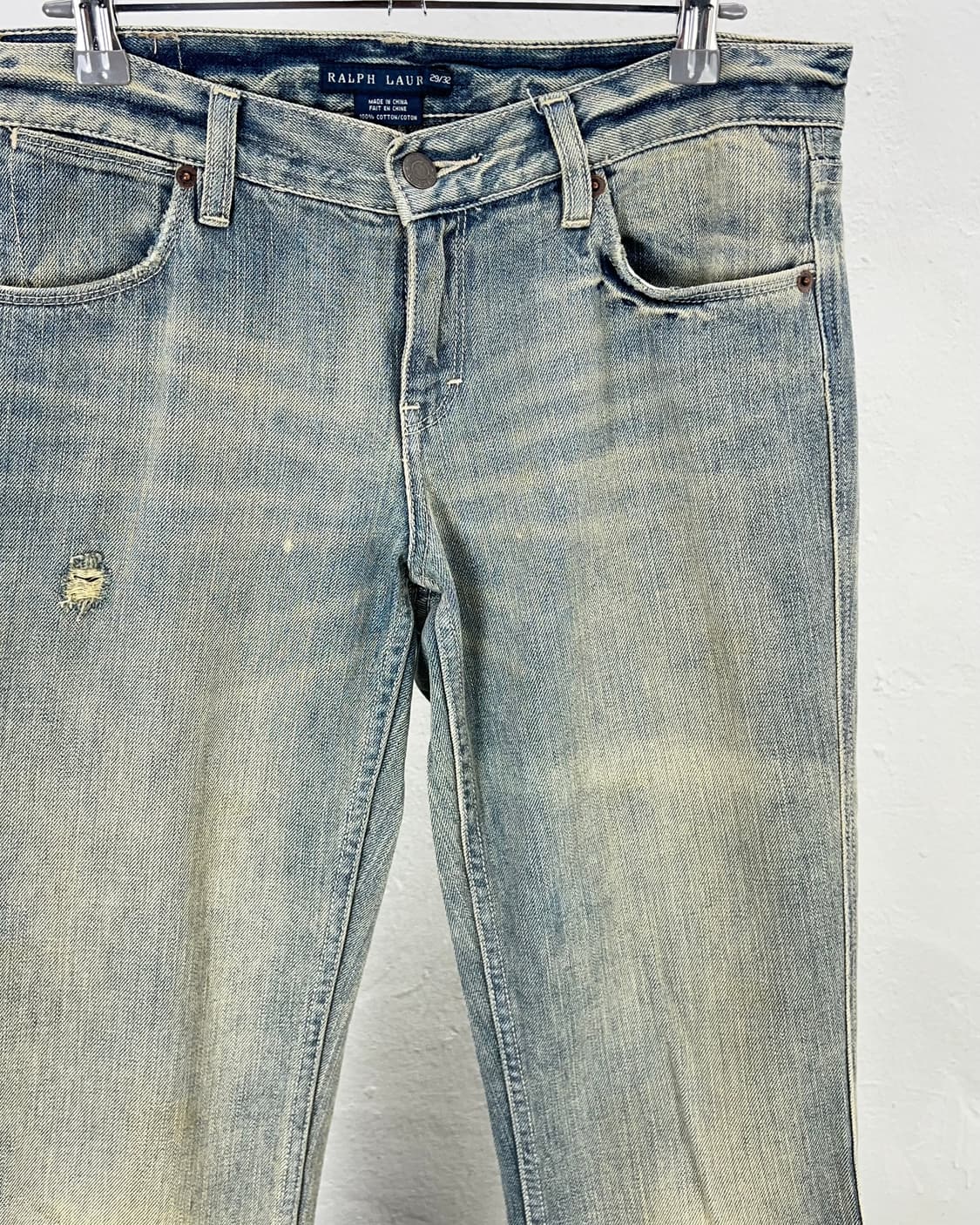 폴로 랄프로렌 덩가리 디스트레스 라이트 워시 플레어 데님 팬츠 상품이미지3