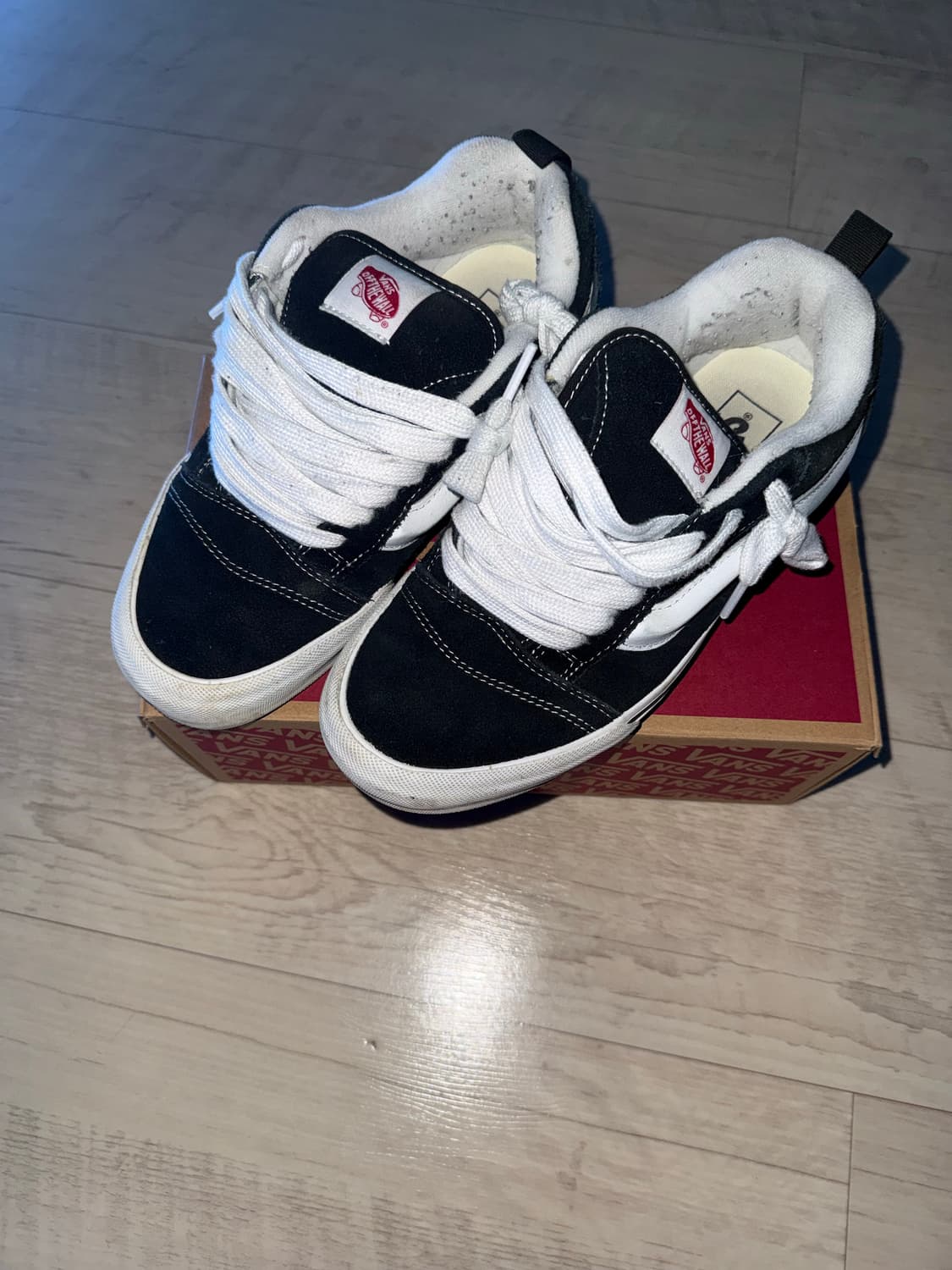 Vans Knu Skool 상품이미지1