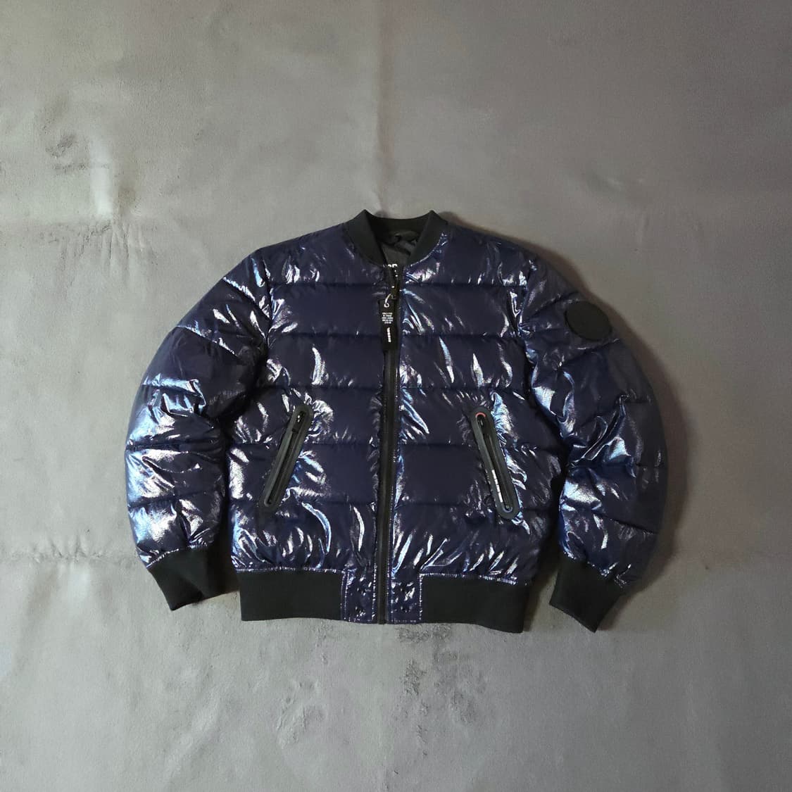 디젤 글로시 유광 봄버 패딩 자켓 L 105-110 상품이미지1