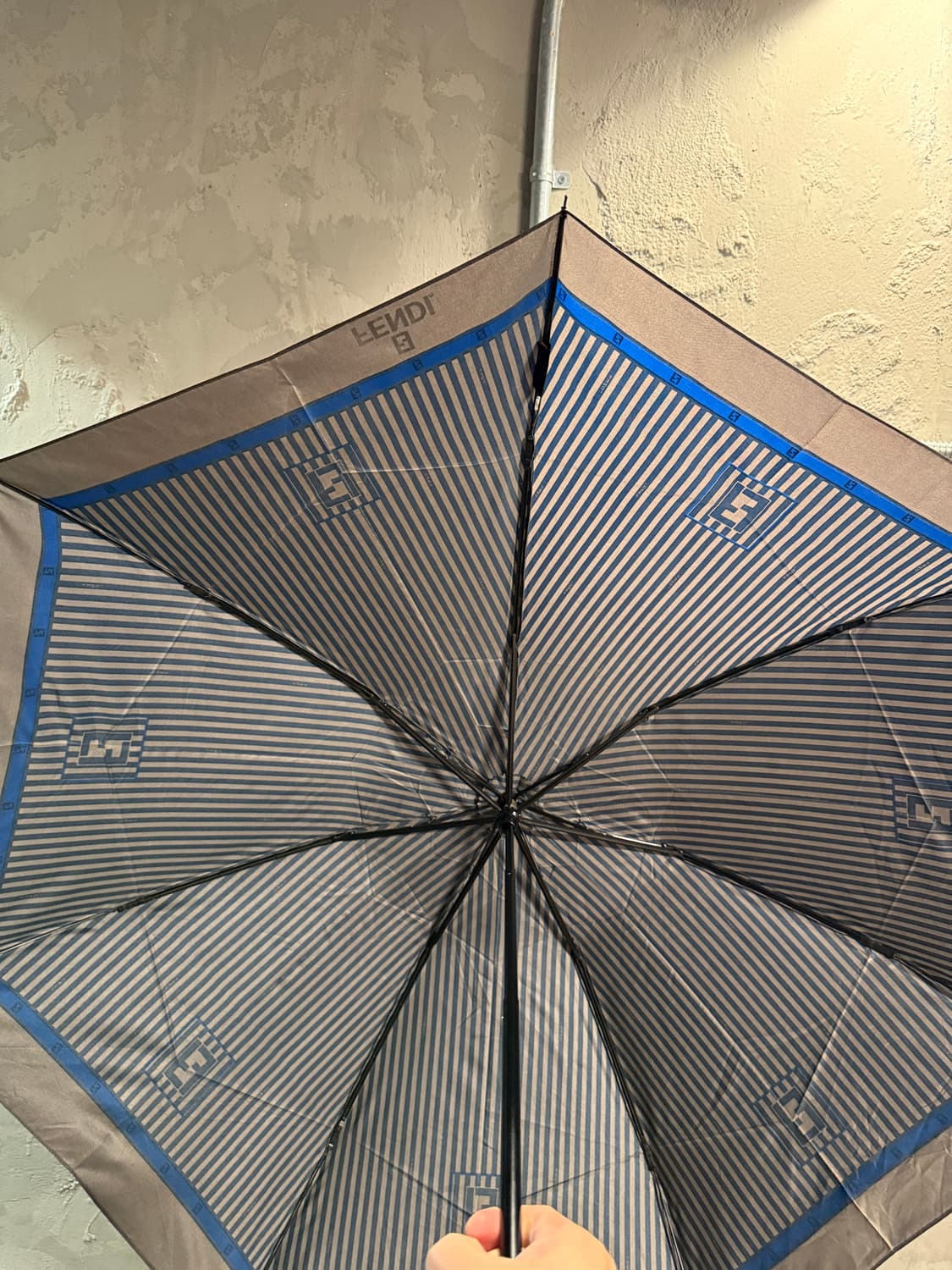 펜디 로고 스트라이프 폴딩 우산/양산 상품이미지3