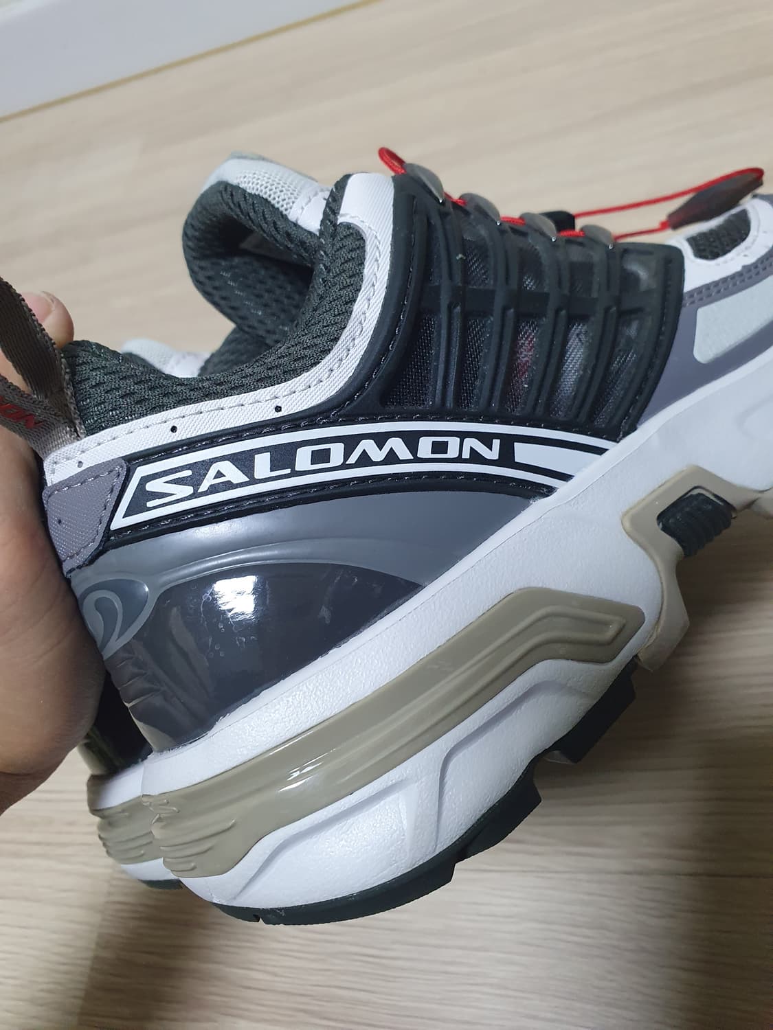 살로몬 ACS 프로 벨루가 트레킹화 240 상품이미지6