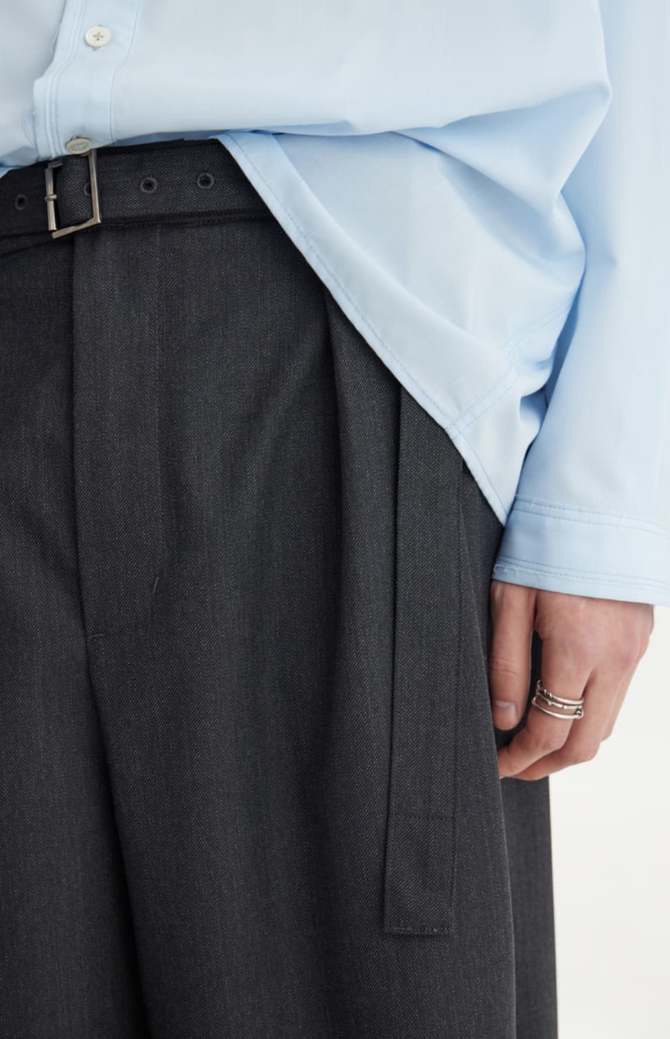 L) Youth 유스 Belted Bermuda Pants 차콜 그레이 상품이미지1