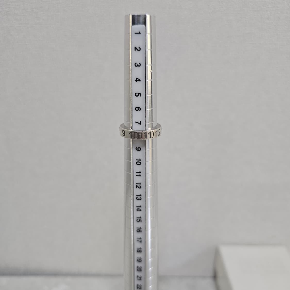 메종 마르지엘라 뉴메리컬 실버 넘버 링 반지 8호 판매 상품이미지3