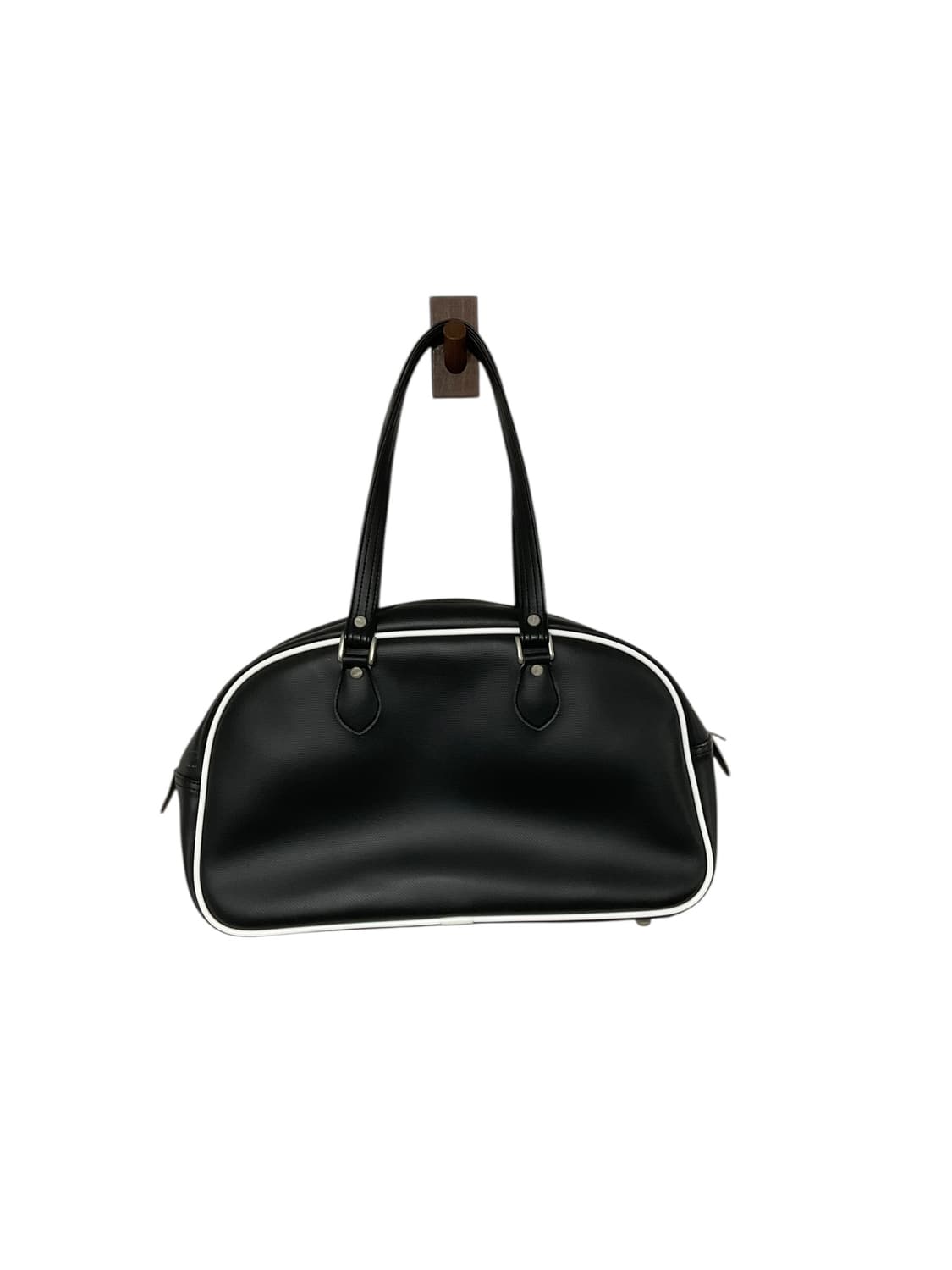 본더치 레더 블랙 숄더 상품이미지3