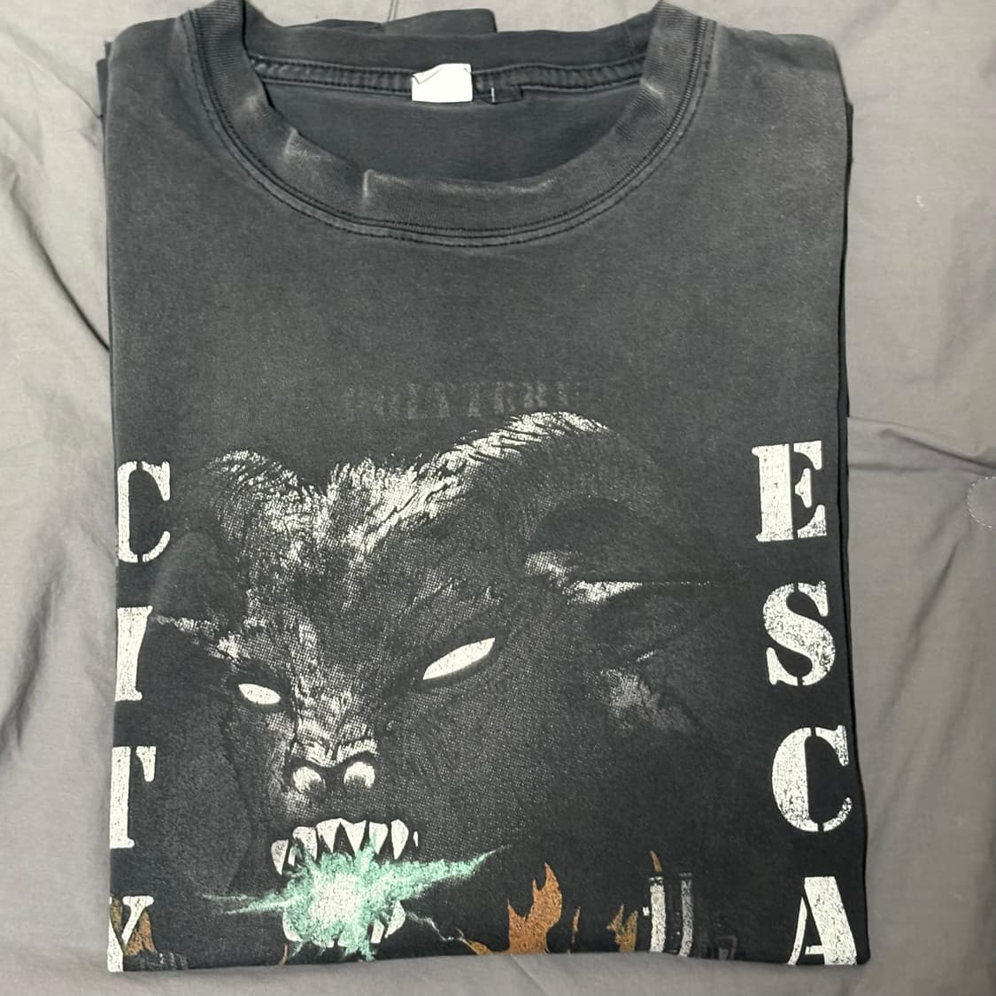 폴리테루 더현대 기념 티셔츠 초판 3 상품이미지2