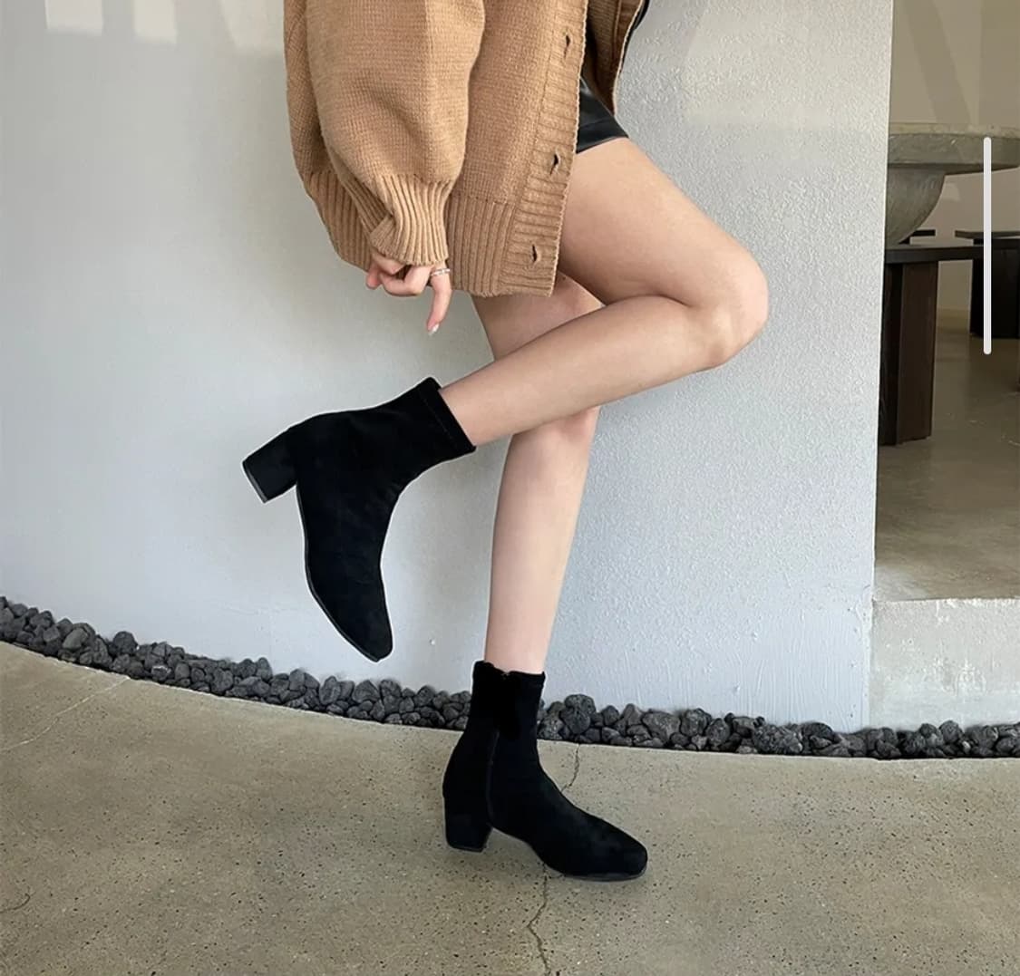 스웨이드 앵클 부츠 블랙 240 상품이미지1