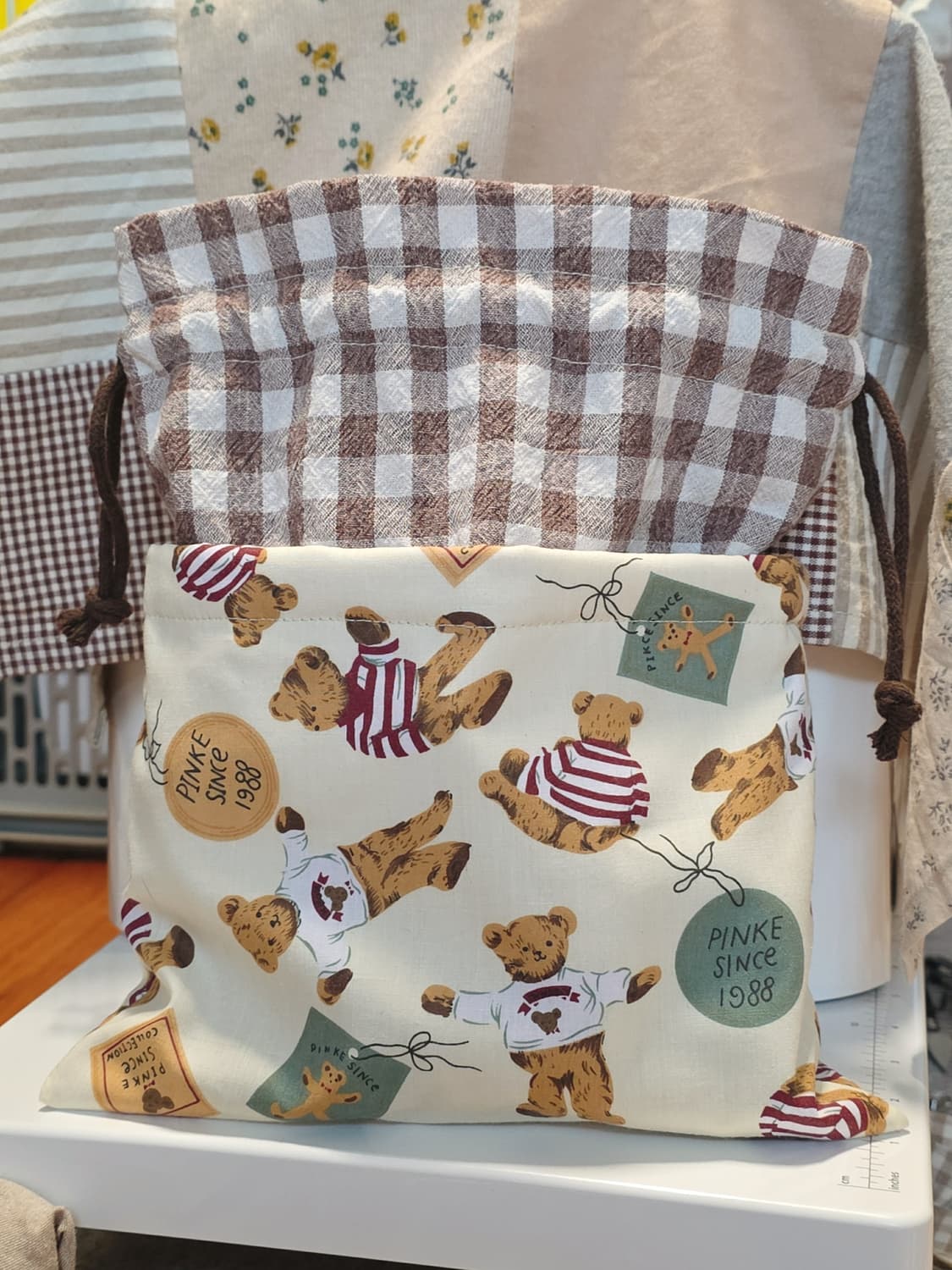 핸드메이드 곰무늬 스트링 파우치 상품이미지6