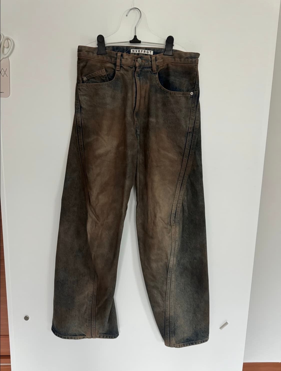 네버포겟 NVRFRGT 3D TWISTED WIDE JEANS 1사이즈 상품이미지2