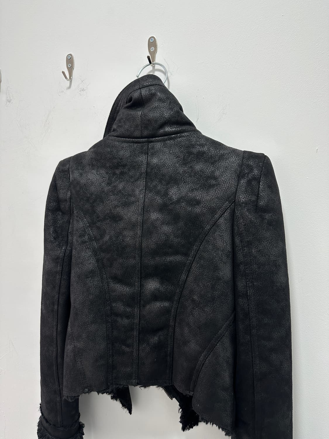 Asymmetric drape fur faux jacket 상품이미지9