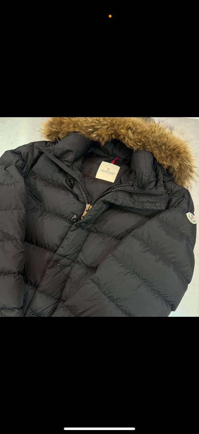 [리오브전포점] 몽클레어 클루니 와펜 패치 패딩 상품이미지3