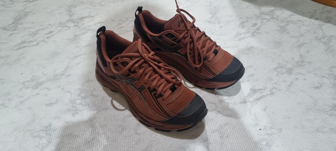 아식스 키코 코스타디노브 젤 버즈 2 캬라멜 브릭 265 상품이미지2