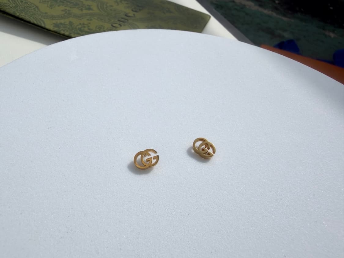 구찌 미니 더블G 골드 이어링 상품이미지2