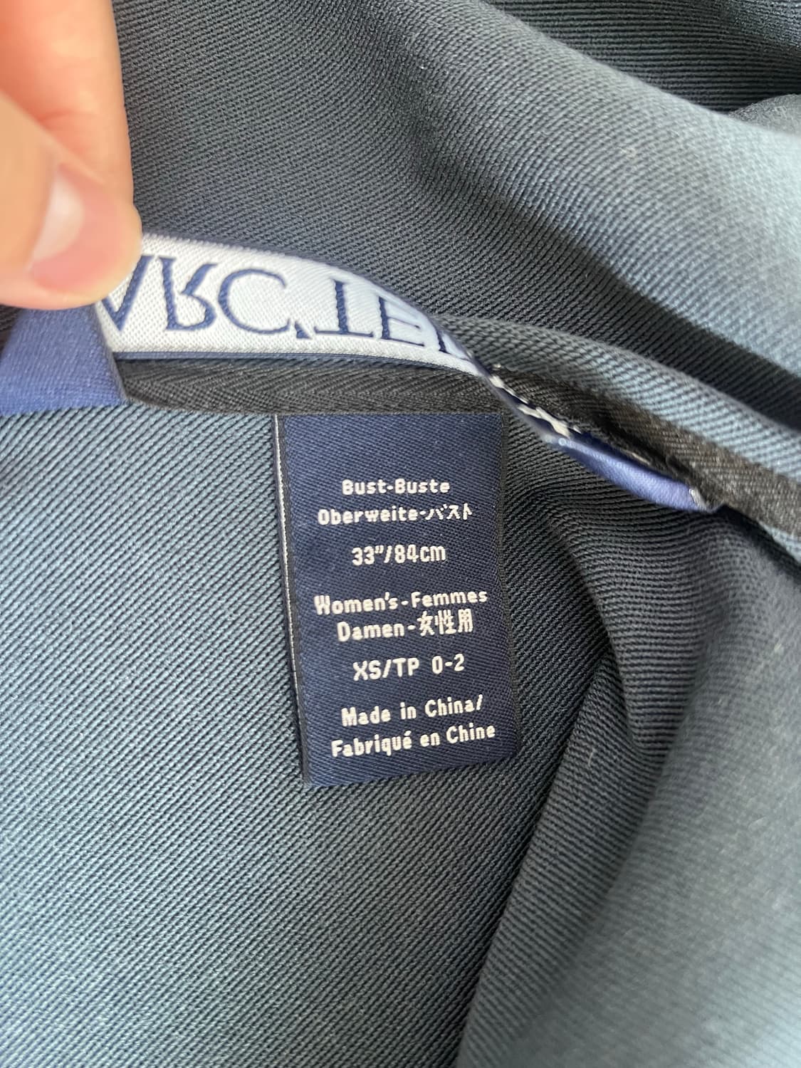 아크테릭스 바람막이  상품이미지3