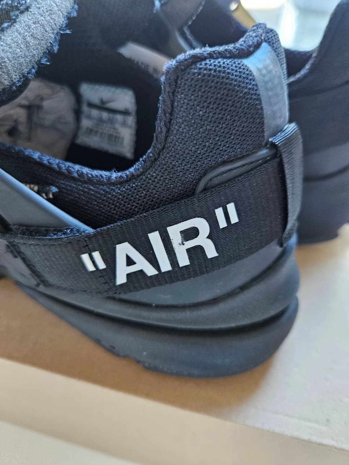 나이키 × 오프화이트 더텐 프레스토 블랙 270 새제품 상품이미지5