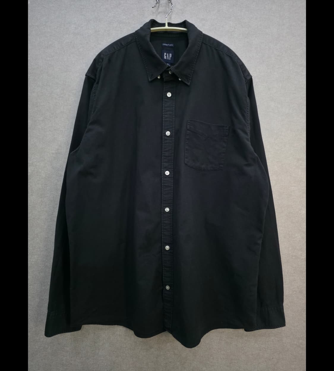GAP 블랙 버튼다운 셔츠 GAP 상품이미지1